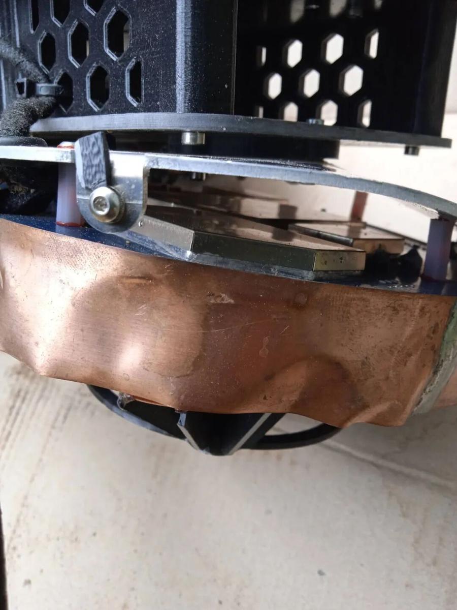Vampire drone CRPA antenna 17