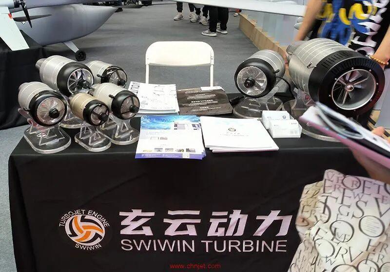 High-performance versus low-cost micro turbojet engine development paths